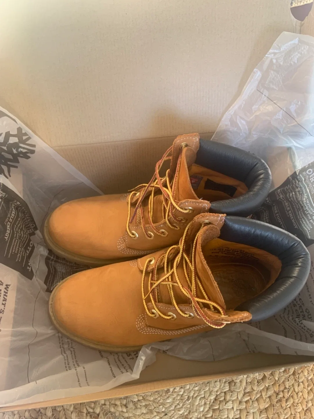 Women’s Premium Timberland Classic Boots image indicator(4)