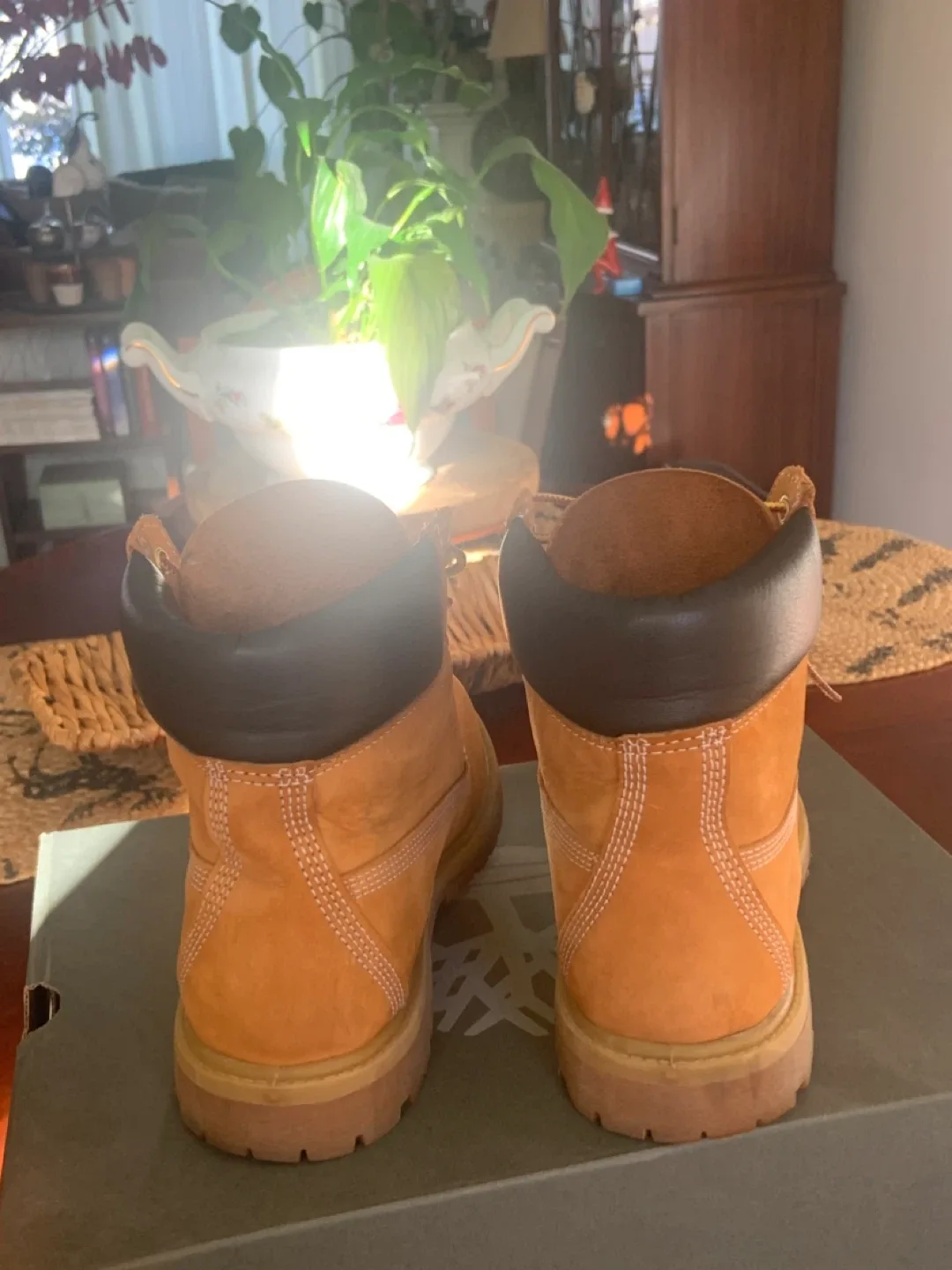 Women’s Premium Timberland Classic Boots image indicator(5)