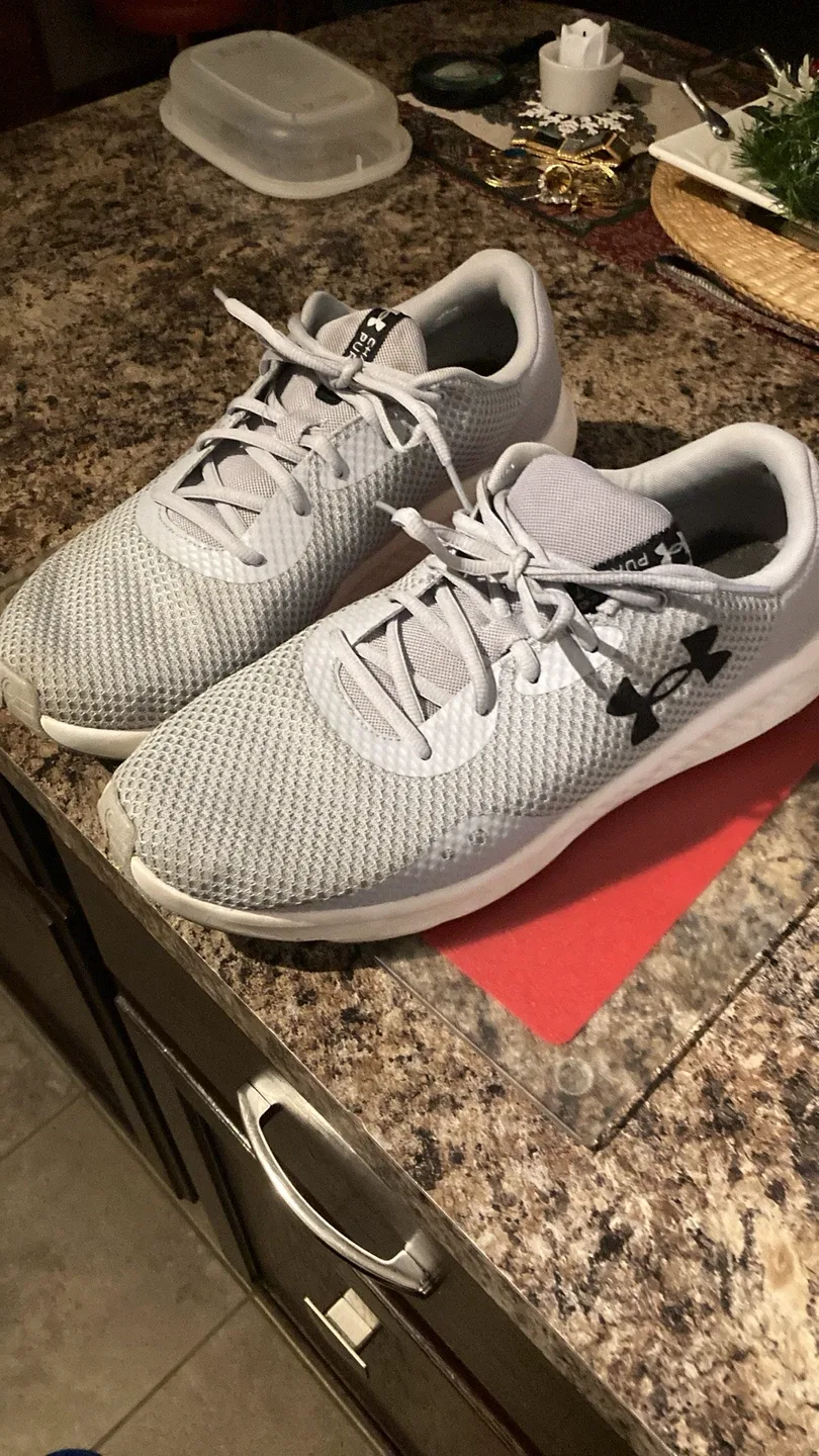Under Armour Charged Pursuit Shoes