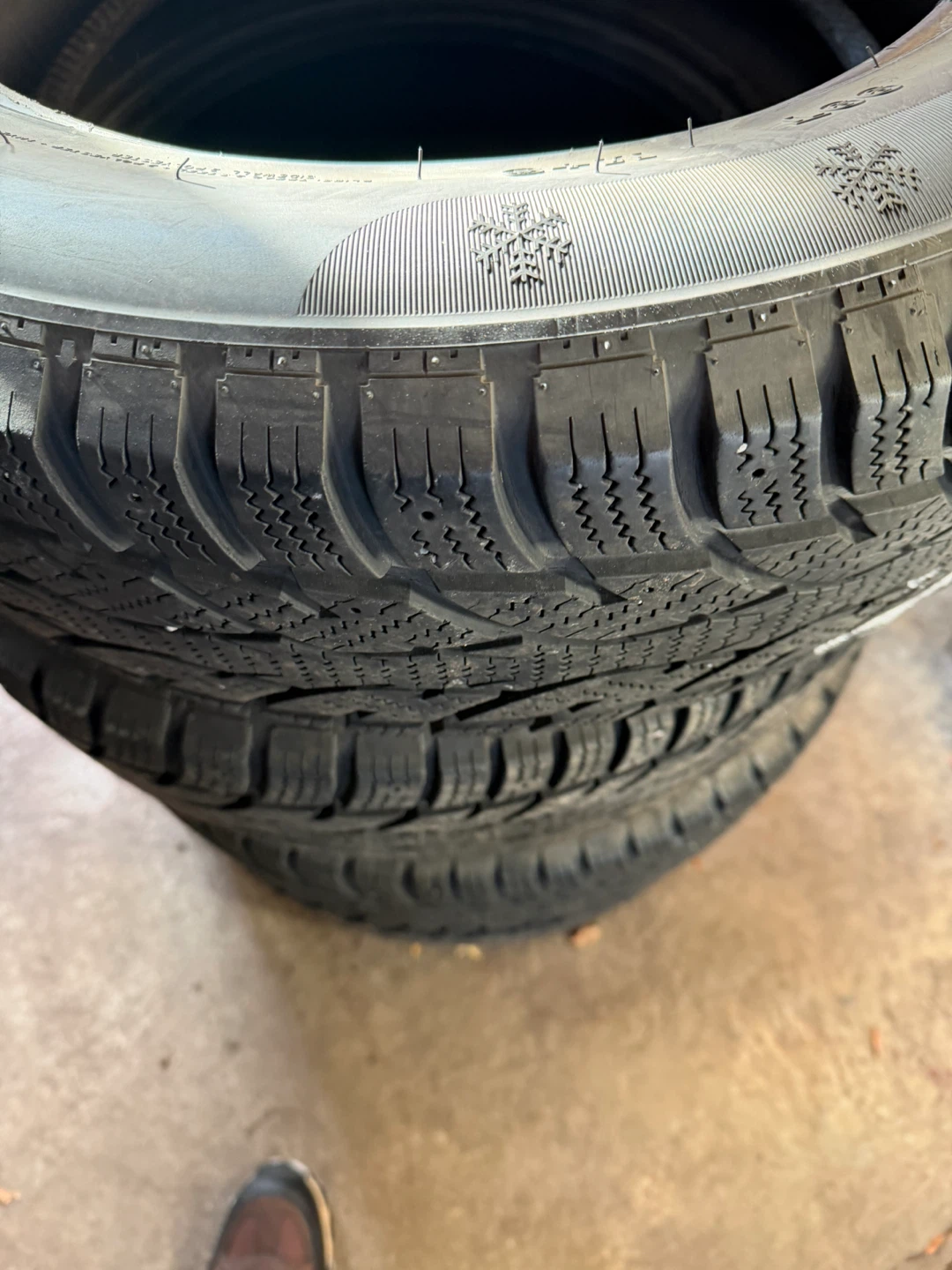 Eskay Winter Tires 225/60R17 - photo 2