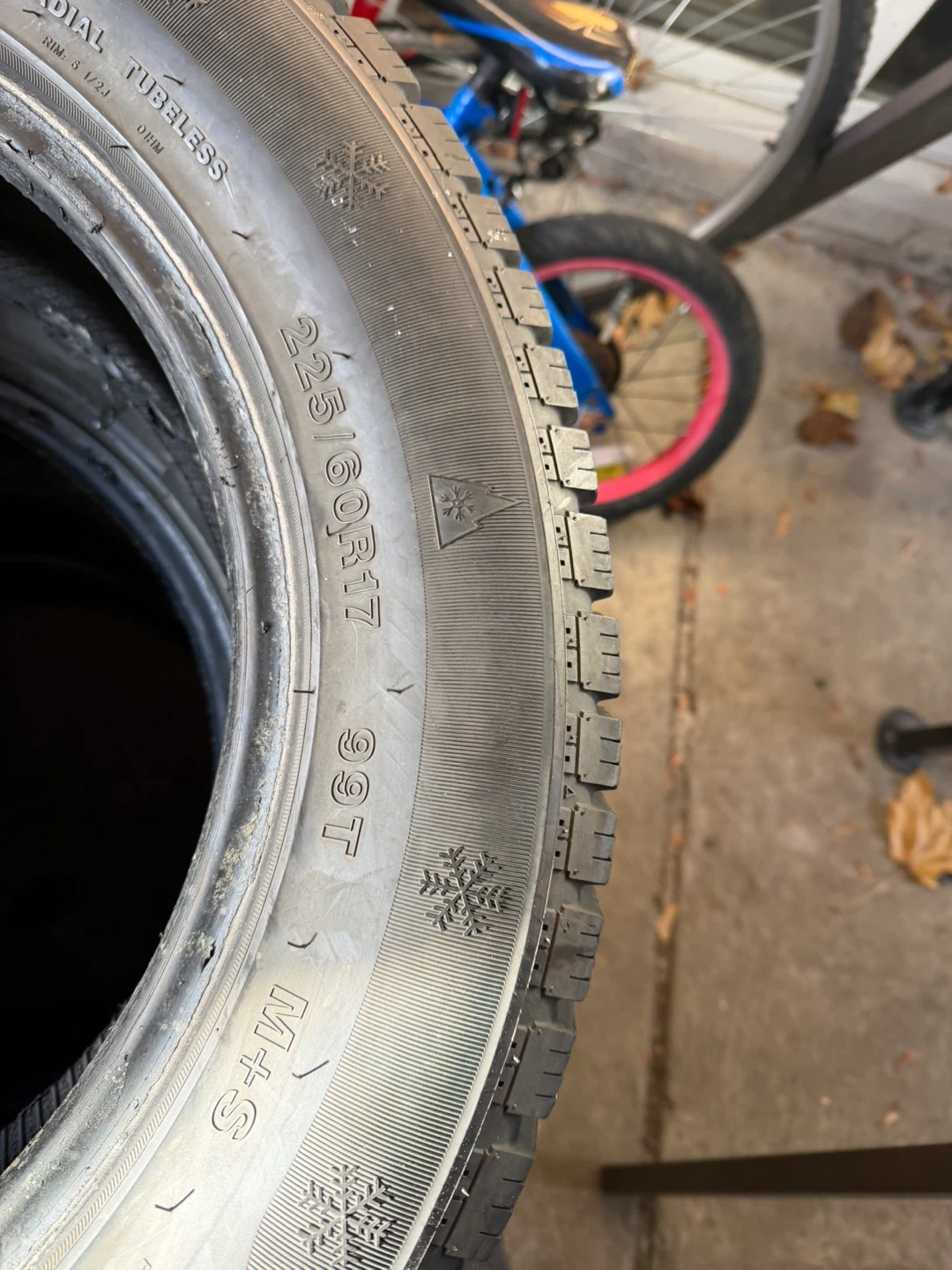 Eskay Winter Tires 225/60R17 - photo 3