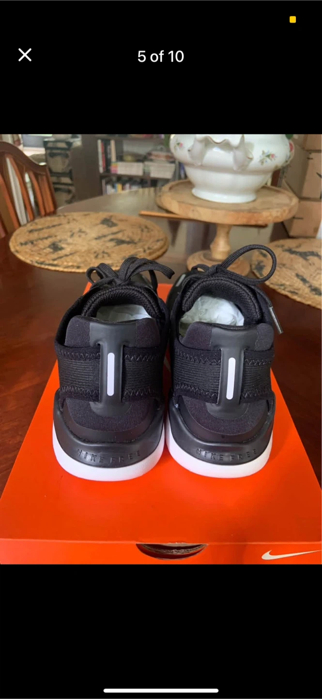 Nike Free RN 2018 Black/White - Size 5 US - photo 5