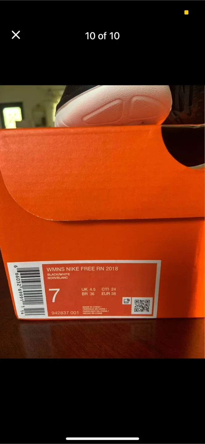 Nike Free RN 2018 Black/White - Size 5 US image indicator(9)