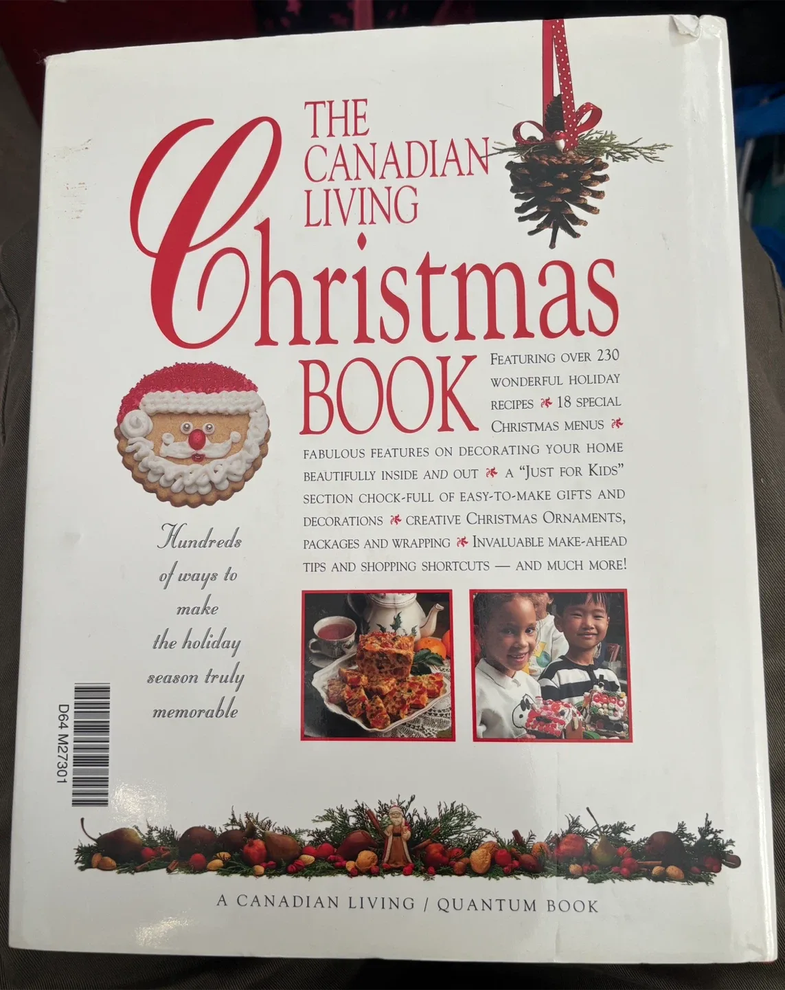 The Canadian Living Christmas Book (200 pages) image indicator(2)