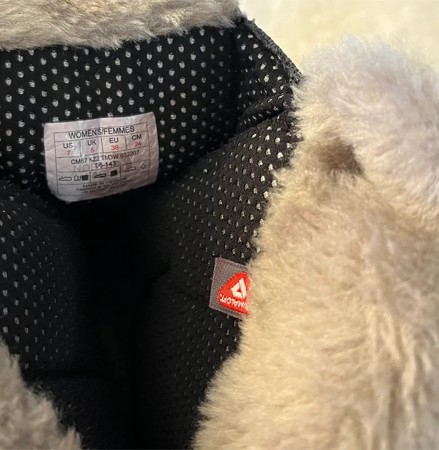 The North Face Women's Winter Snow Boots - New - Size 7 image indicator(5)