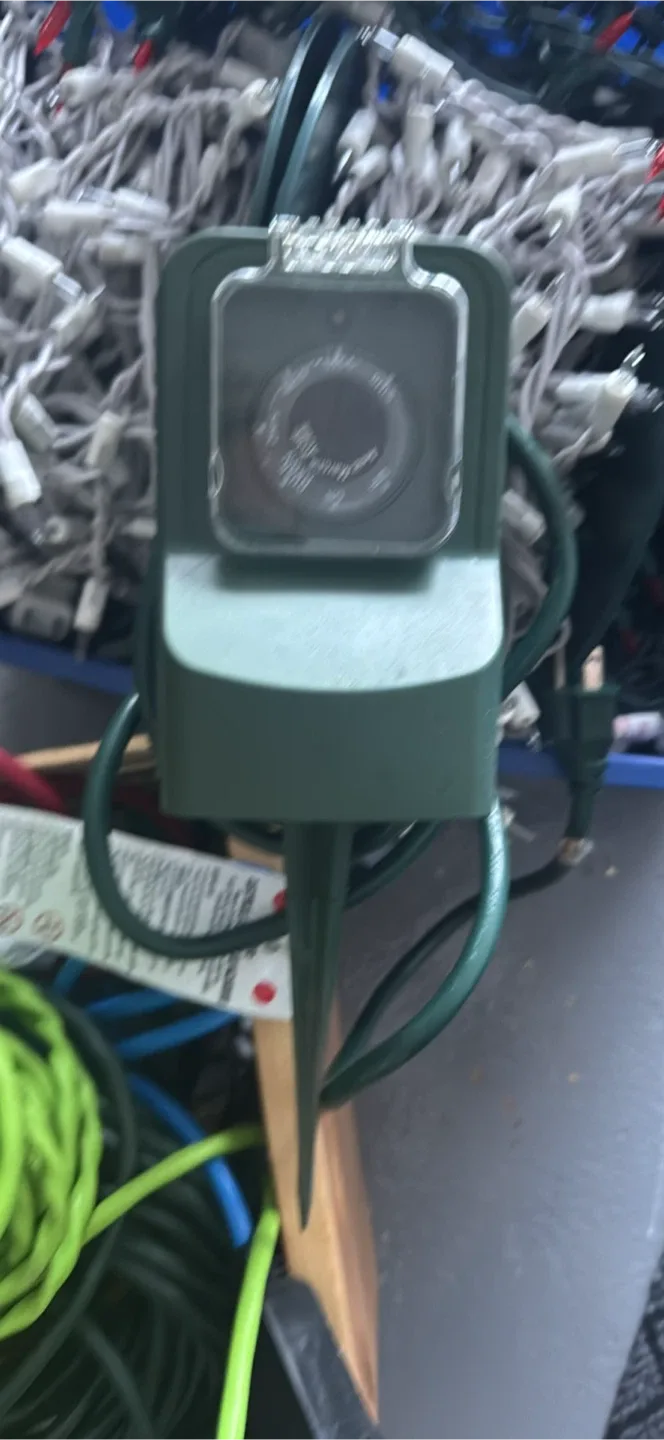 Christmas lights, cables, clips & Timer image indicator(2)