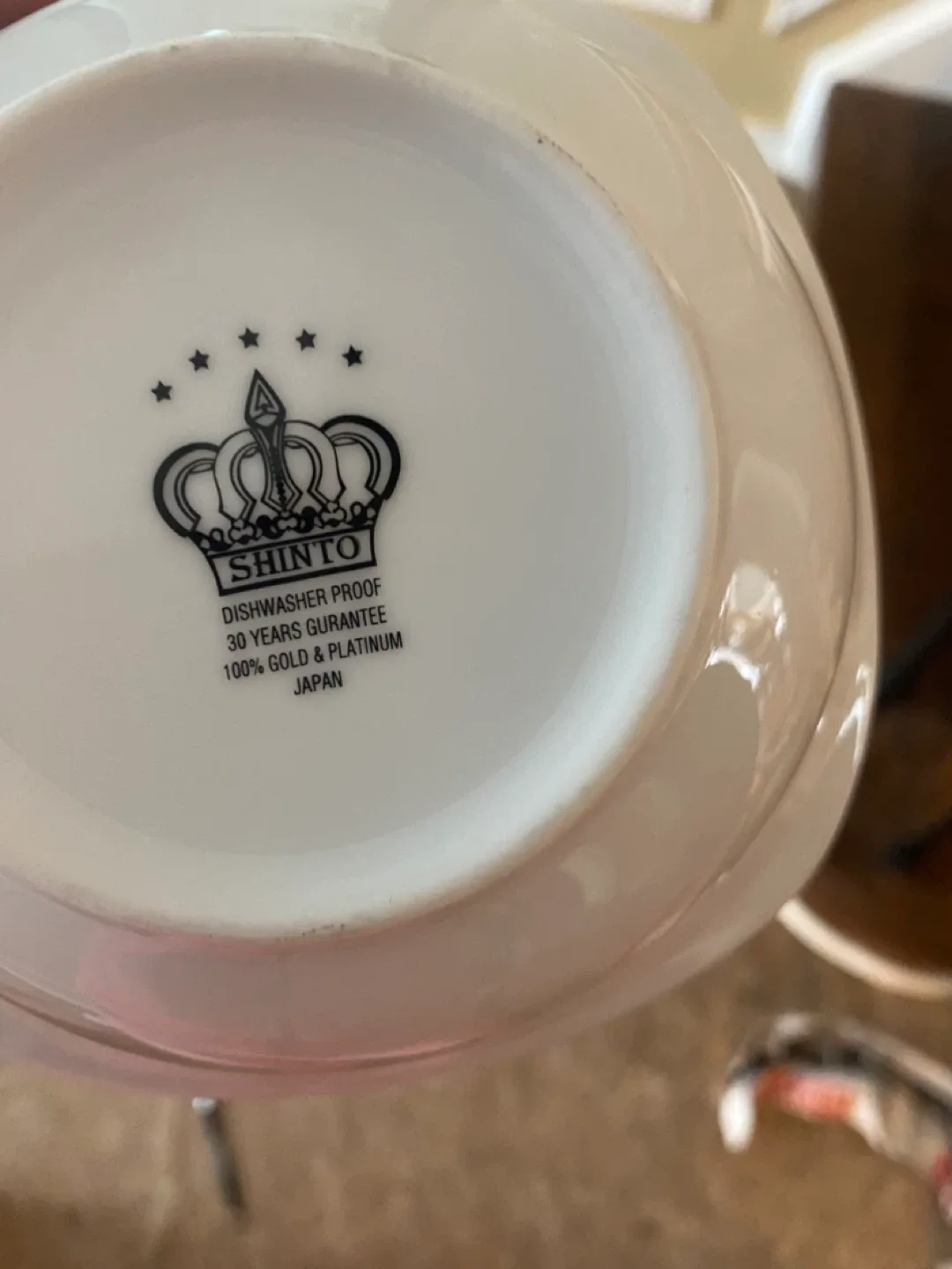 Shinto Fine China Set - White & Gold image indicator(4)