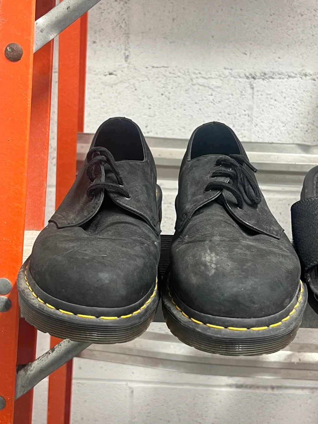 Dr. Martens 1461 Milled Nubuck, Men's US 9