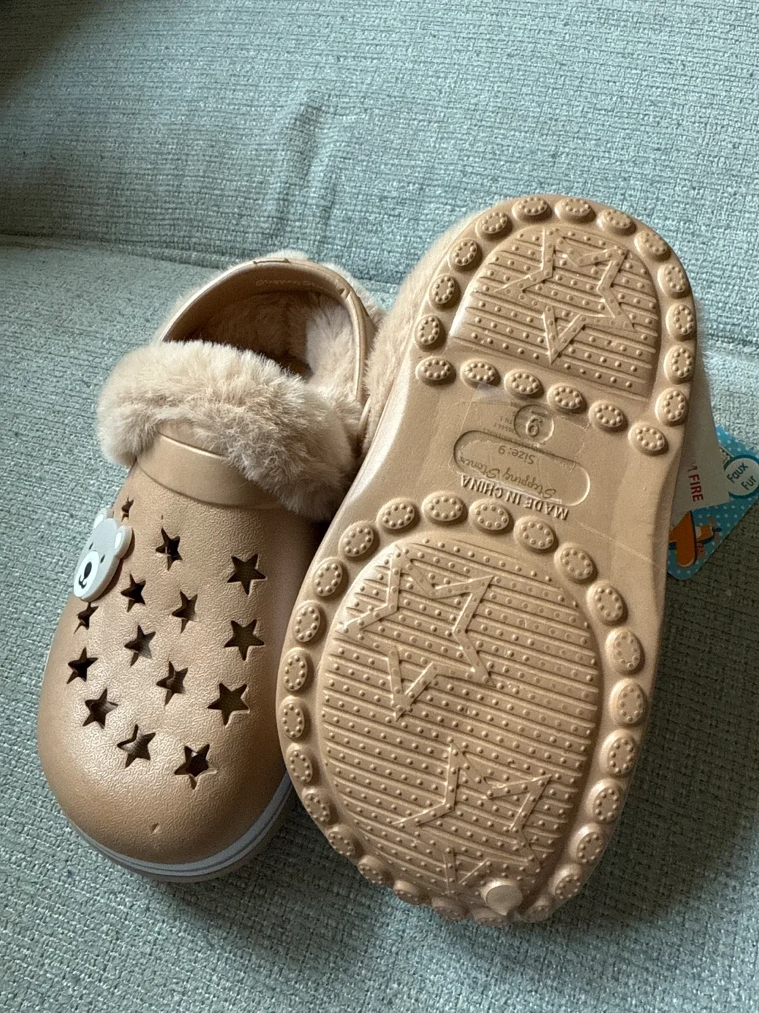 #cleanout New Fur Lined Clogs - image indicator(2)