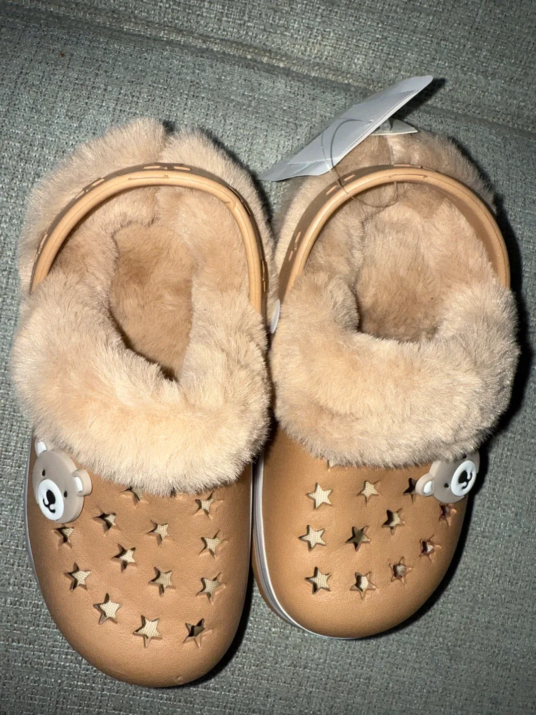 #cleanout New Fur Lined Clogs - image indicator(3)