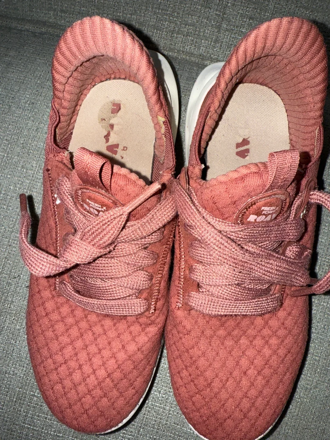 #cleanout New Balance Fresh Foam Running Shoes - Size 7.5 image indicator(2)