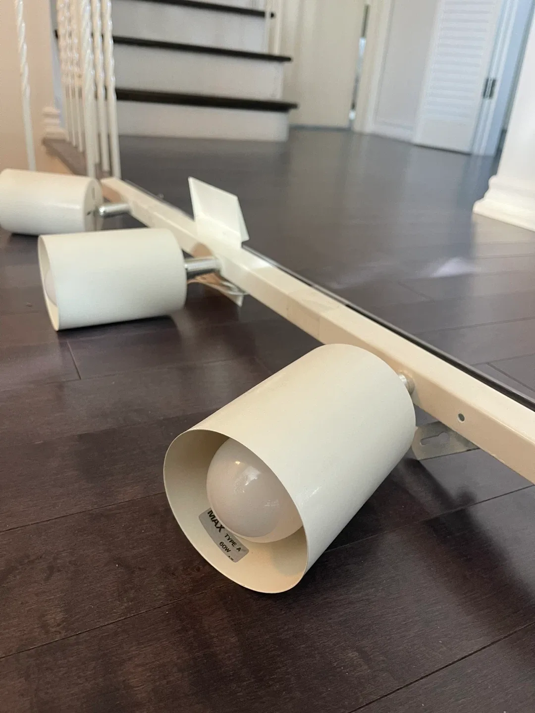 Modern 3 light adjustable track fixture white