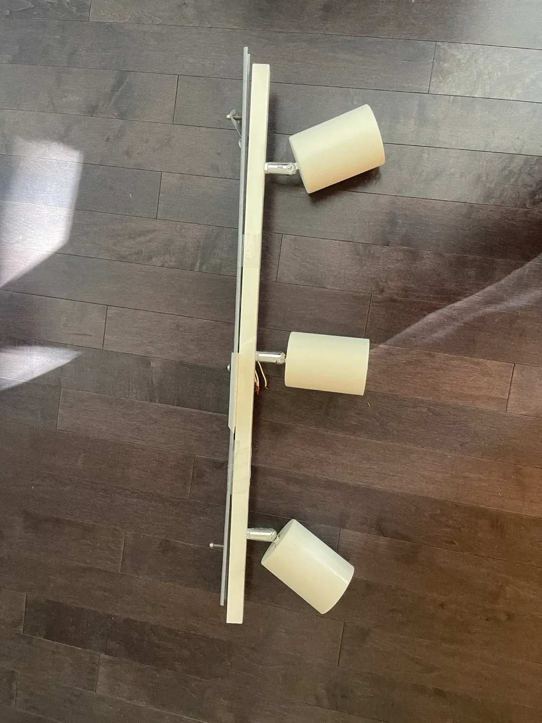 Modern 3 light adjustable track fixture white image indicator(3)