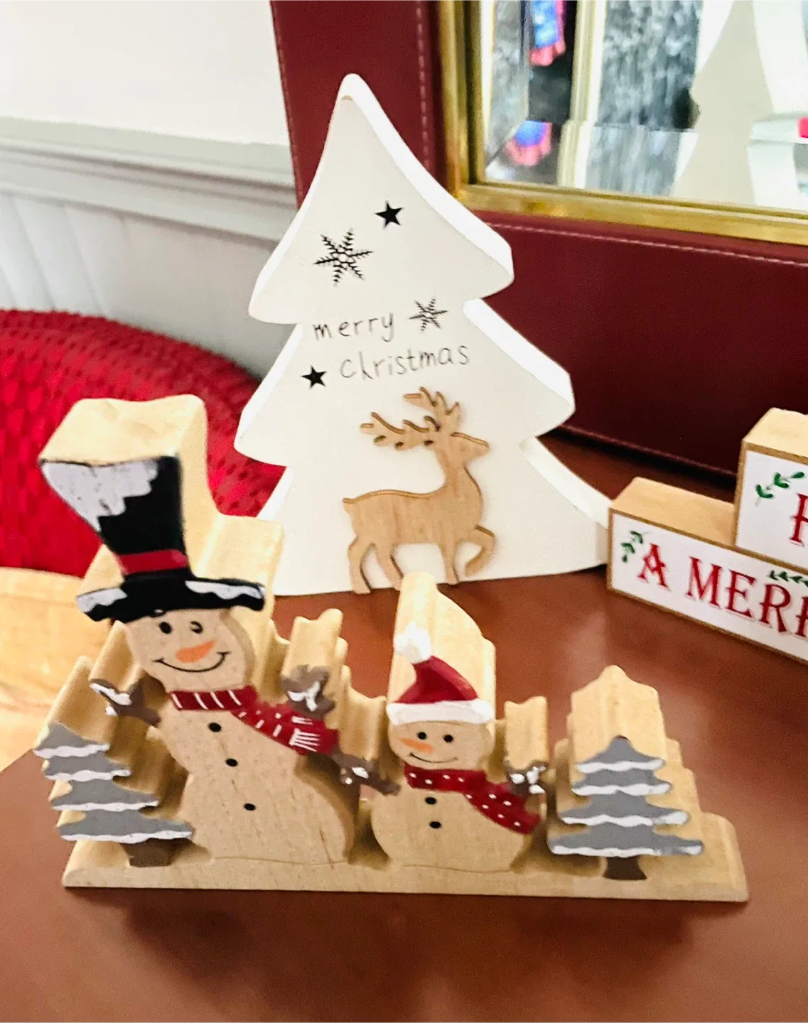 5 Real Wood stand up Christmas Decorations image indicator(5)