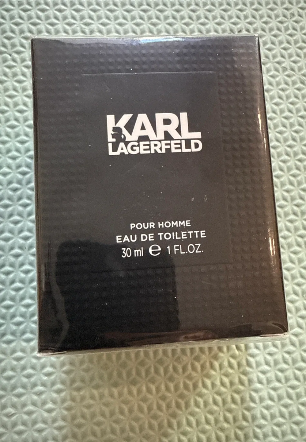 # cleanout BNIB Karl Lagerfeld Pour Homme Eau de Toilette 30ml