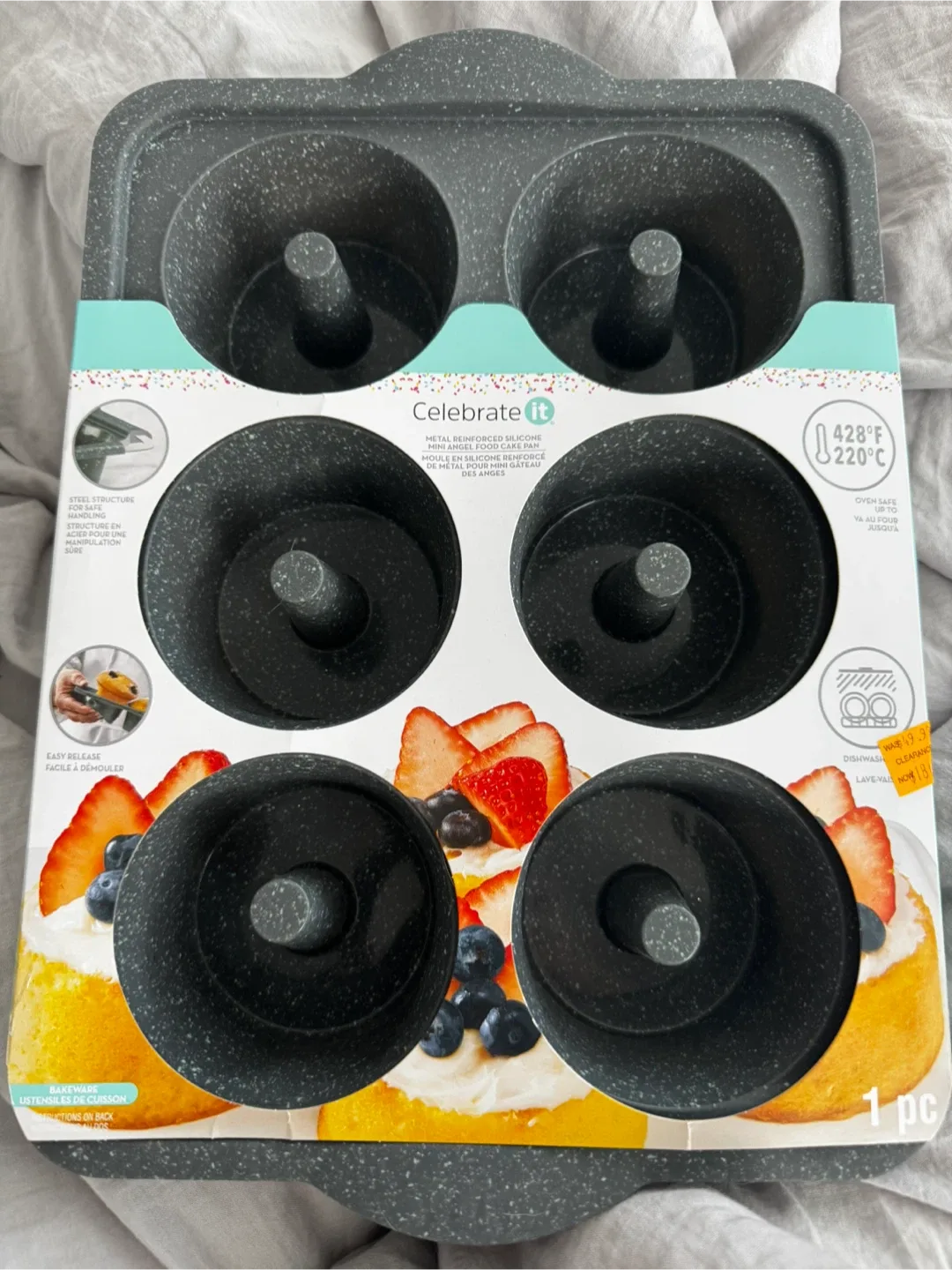 #cleanout New Celebrate It Mini Angel Food Cake Pan