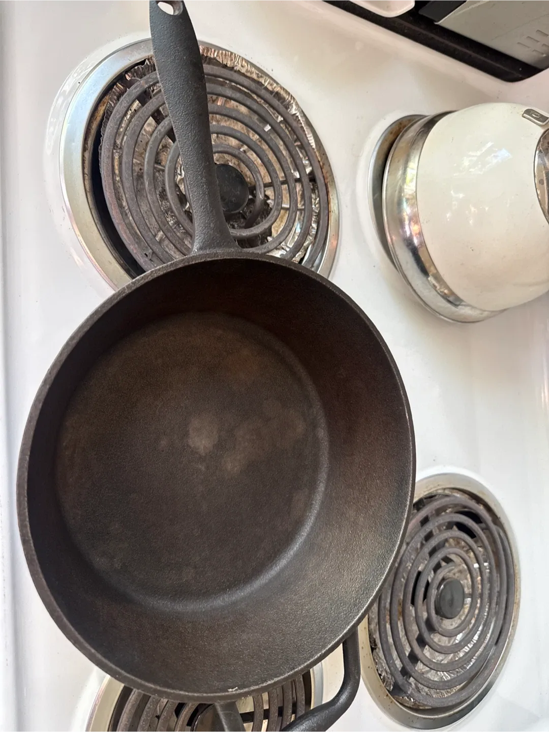 Lagostina 3L Cast Iron Fry Pan