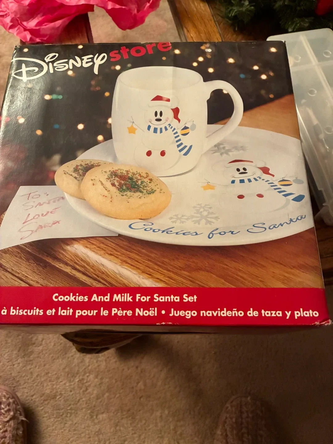 Disney Store Cookies and Milk For Santa Set