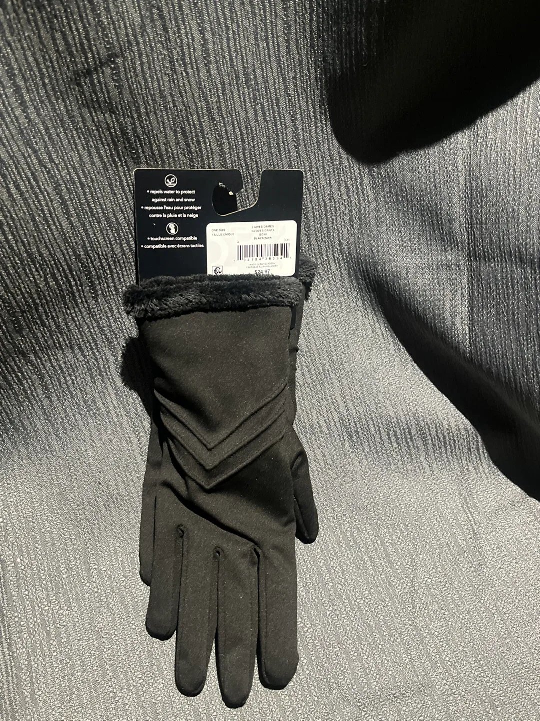 Isotoner OS Women's Gloves - New with Tags image indicator(2)