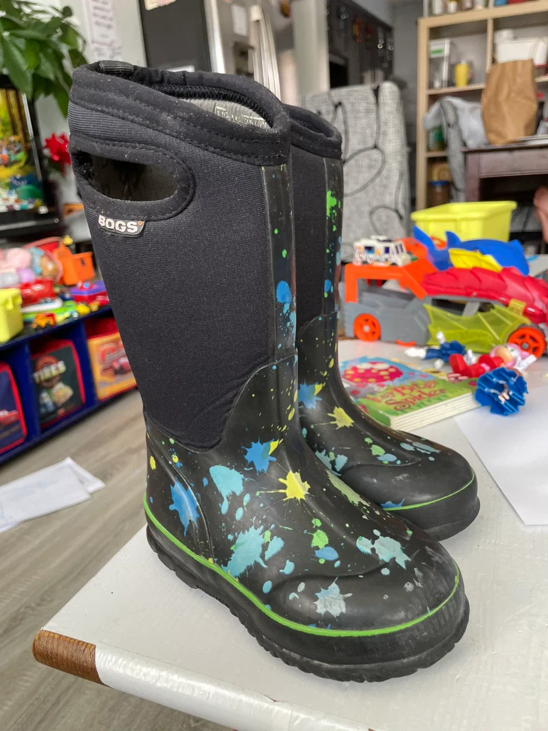 Bogs Paint Splat CLS Kids Boots - Size US 11 image indicator(4)