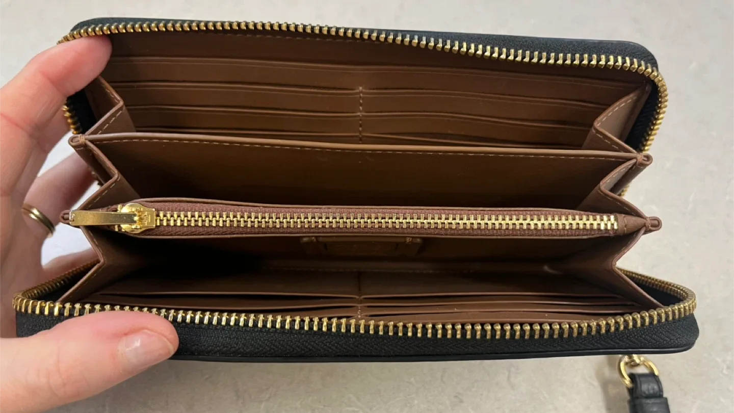 Coach X Basquiat Wallet image indicator(3)