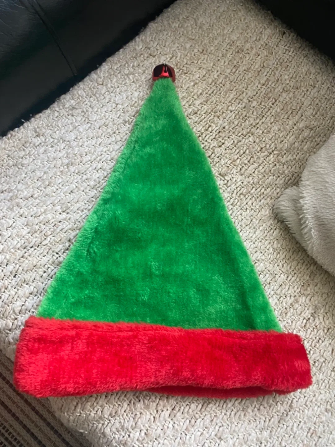 Festive Elf Hat - Green & Red image indicator(2)