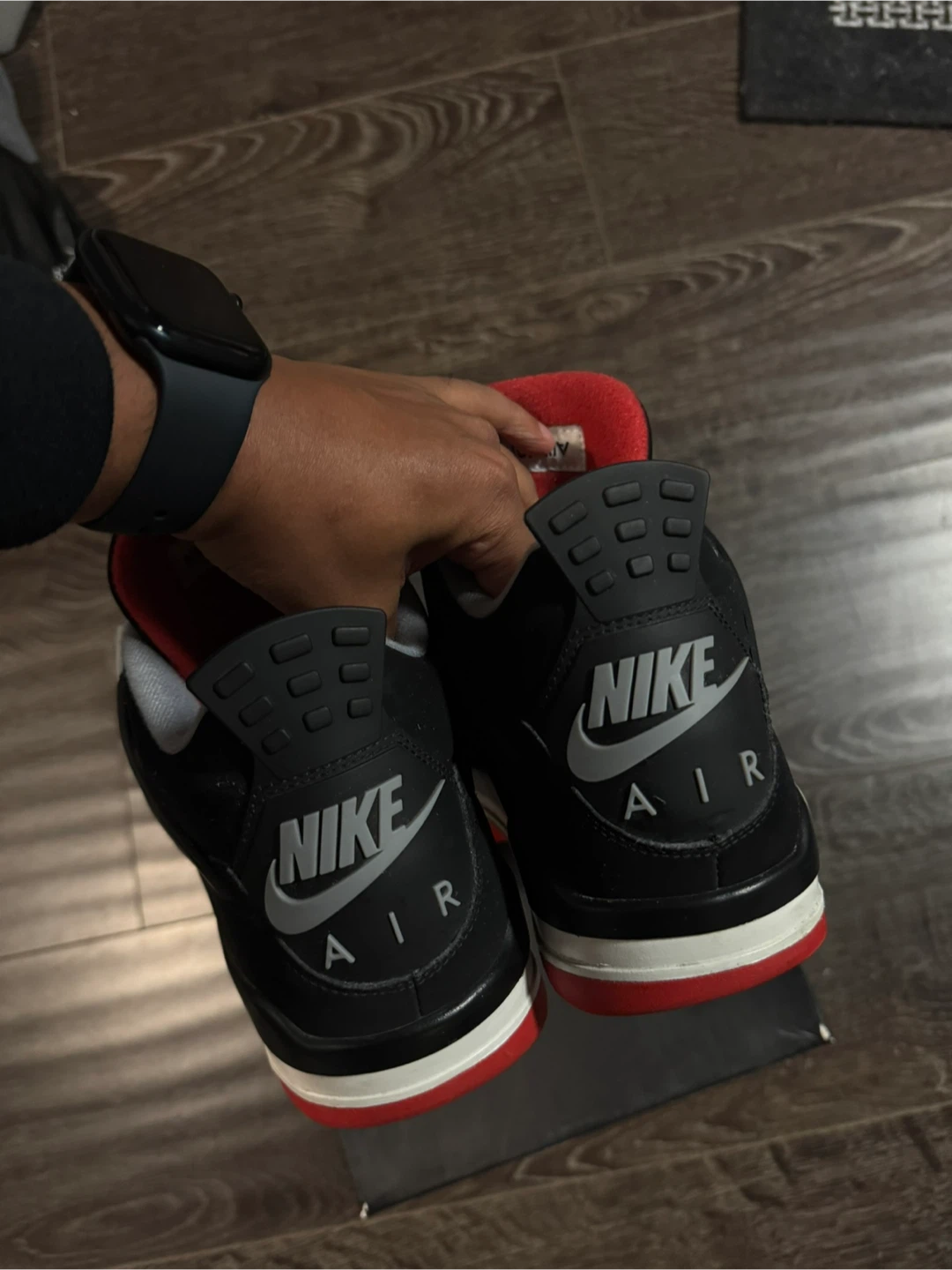 Jordan 4 Retro Bred Size 9 - photo 3