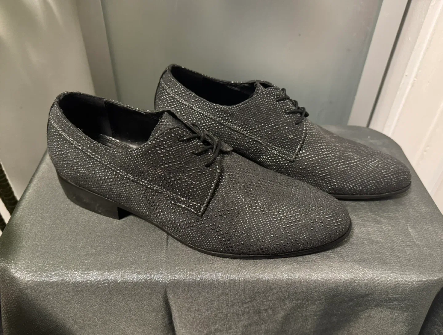 Dress Shoes - Size 9