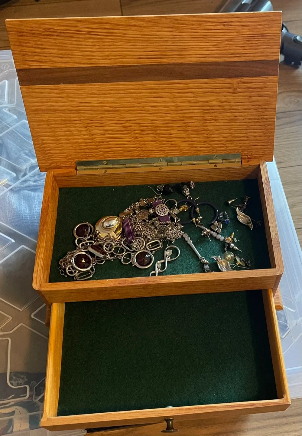 Wooden Jewelry Box with Drawer image indicator(3)