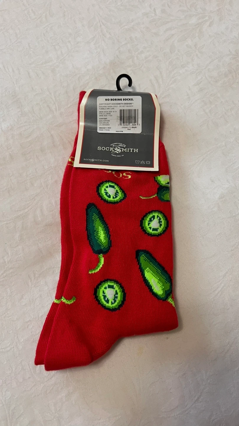 New! Mens Jalapeño Pepper Crew Socks - photo 3