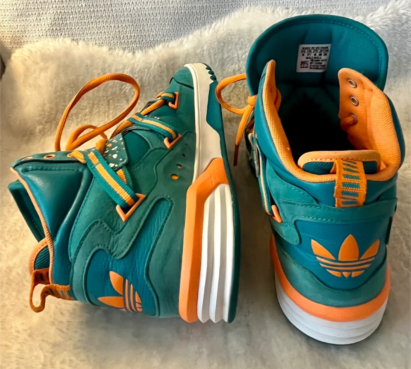 Adidas High Top Basketball Sneakers Men Size 10 image indicator(4)