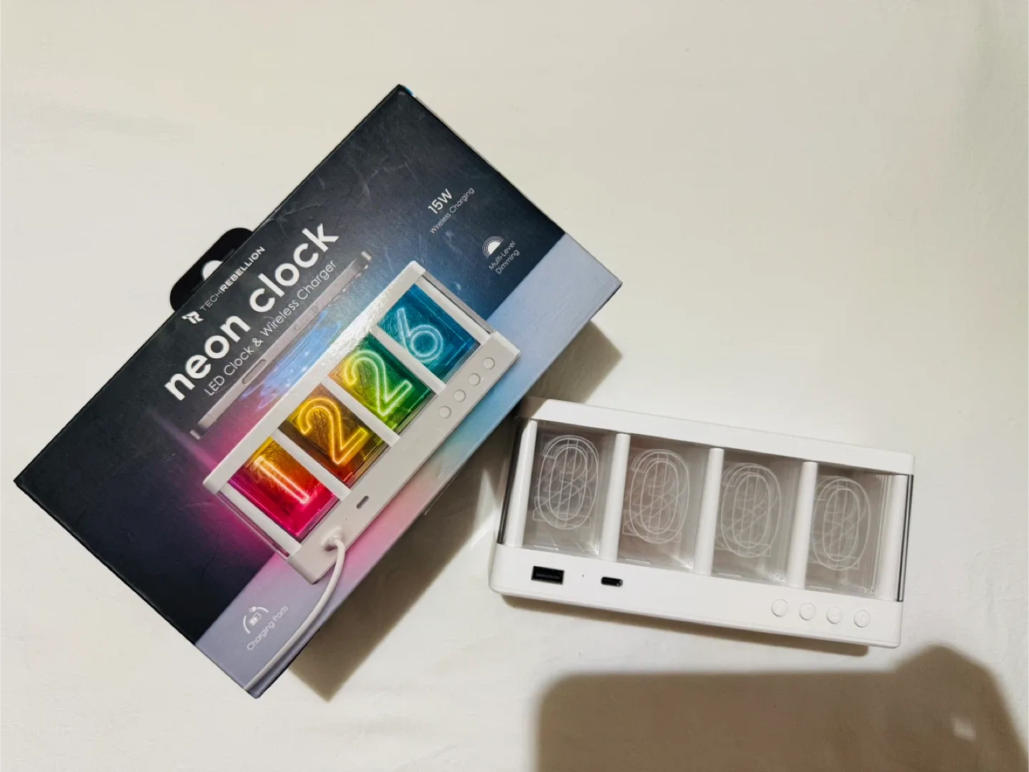 TechRebellion Neon Clock LED Clock & Wireless Charger image indicator(8)