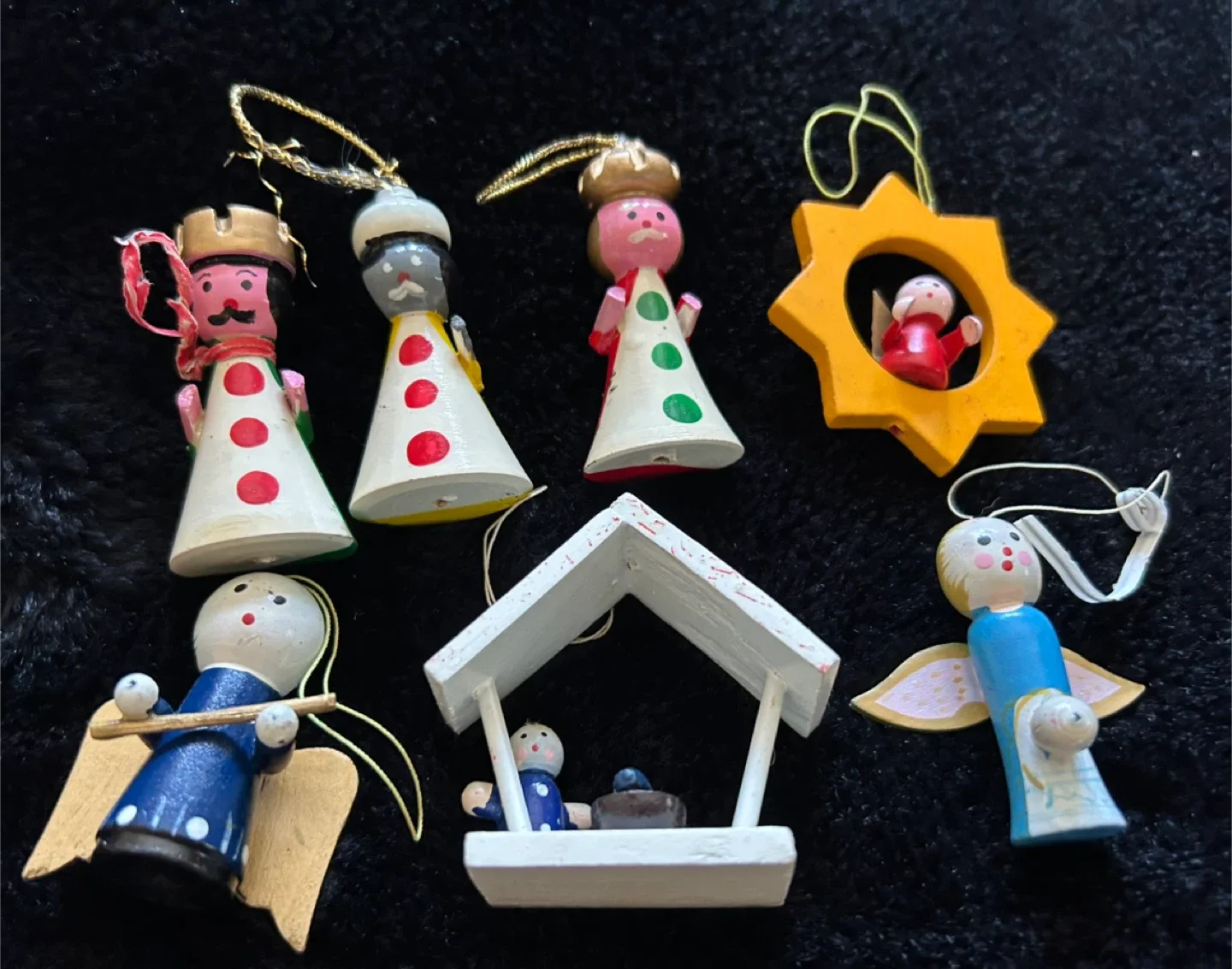 $10  Wood Vintage 7 lot  Christmas Ornaments Miniature bulbs