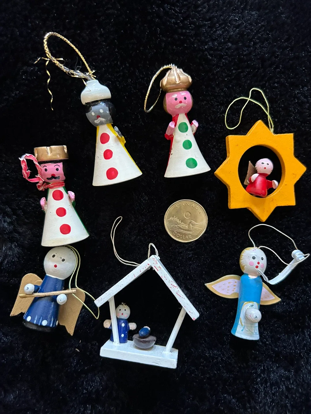 $10  Wood Vintage 7 lot  Christmas Ornaments Miniature bulbs image indicator(4)