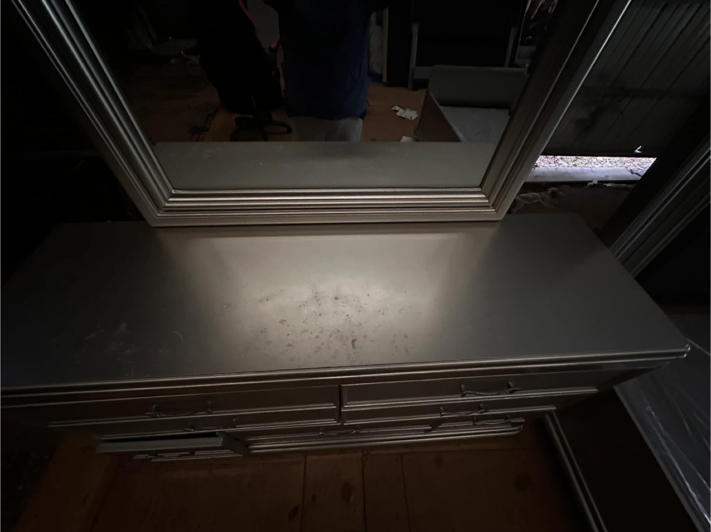 Bedroom Set - Bed, Dresser, Nightstand, Mirror #cleanout - photo 5