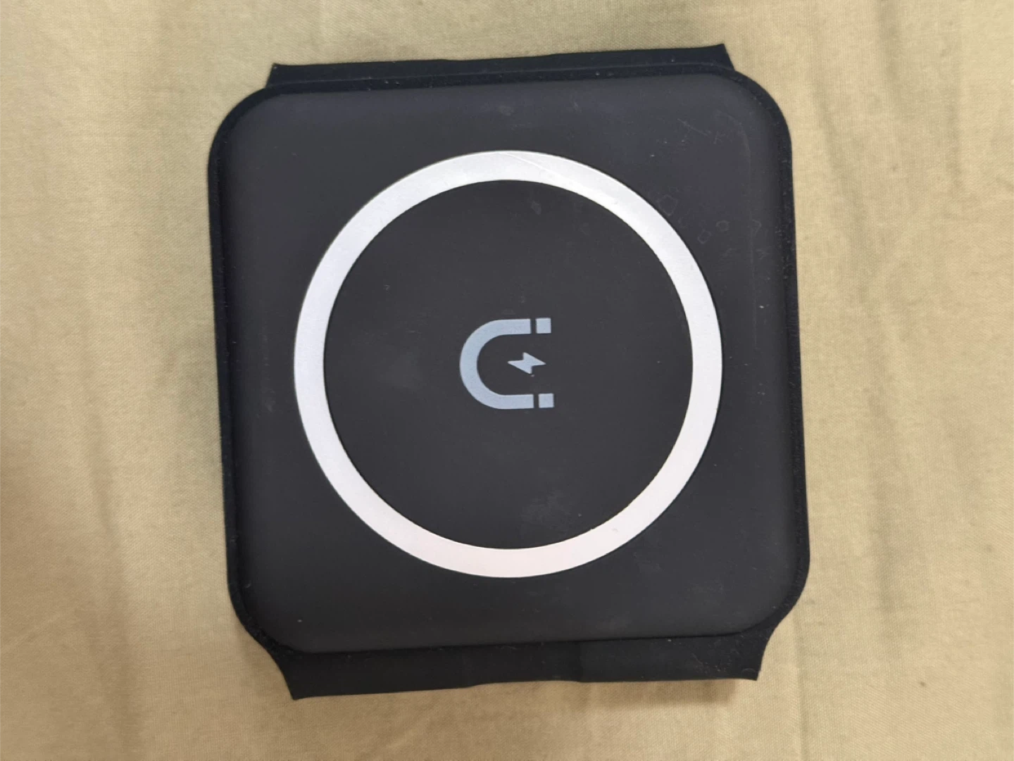 3 in 1 Foldable Wireless Charger Pad - Black - photo 3
