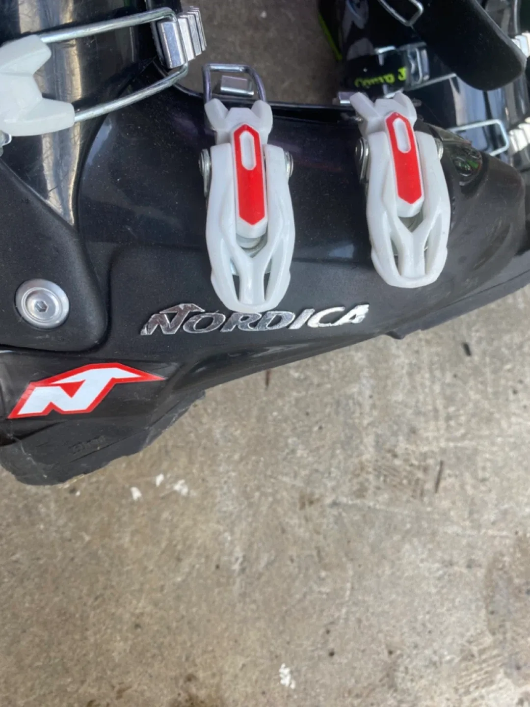 Nordica Boys DH Ski Boot - Size 225MP image indicator(2)