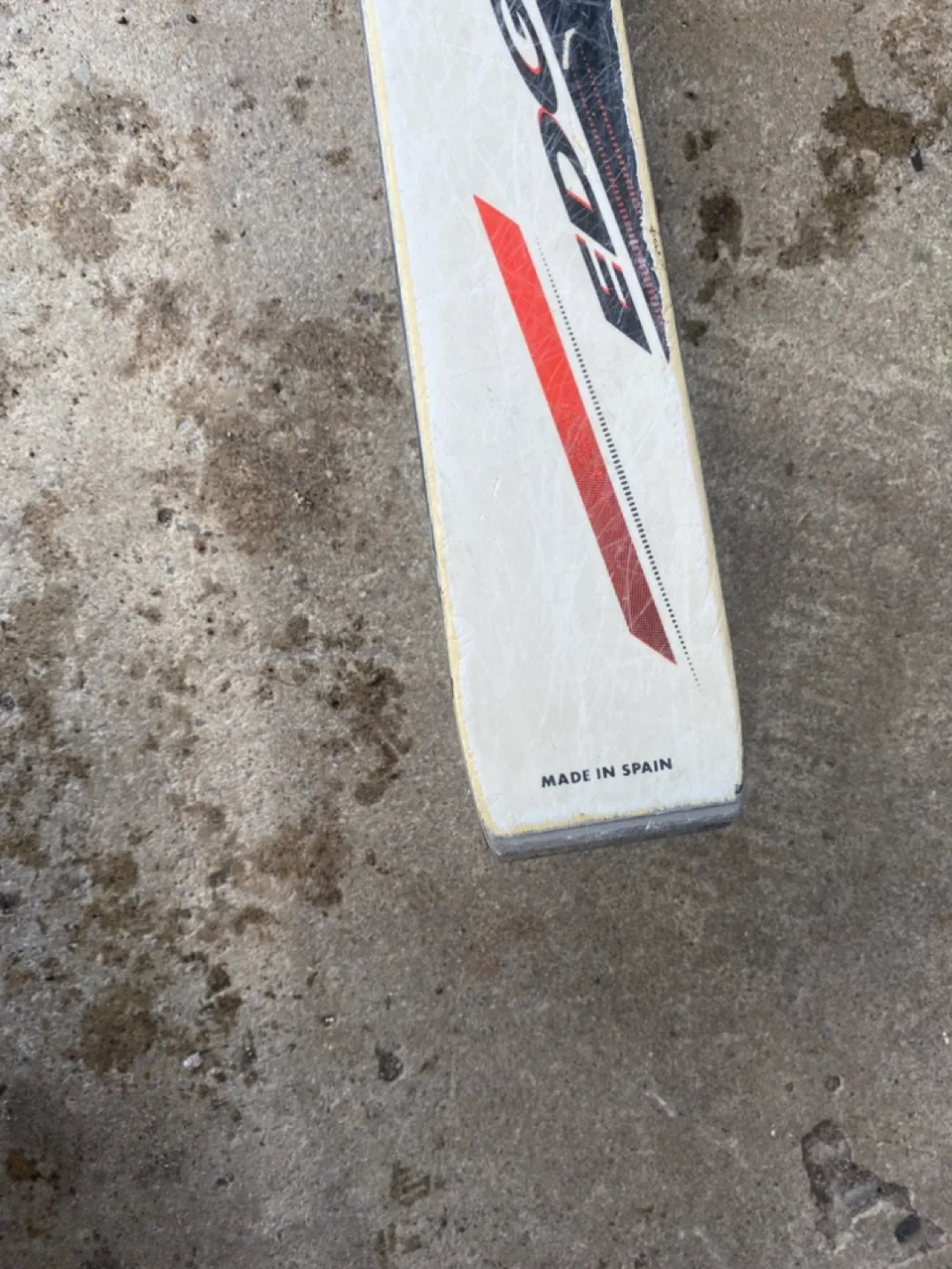 Rossignol Edge LT3 140cm Skis image indicator(6)