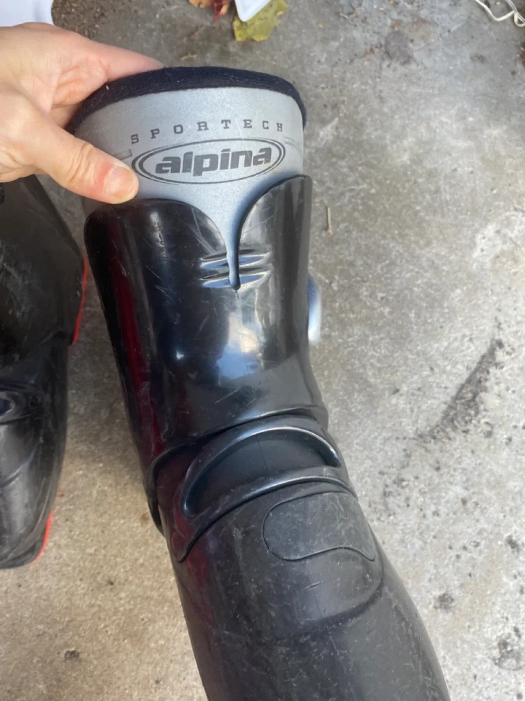 Alpina Ski Boots - Size 24.5 image indicator(2)