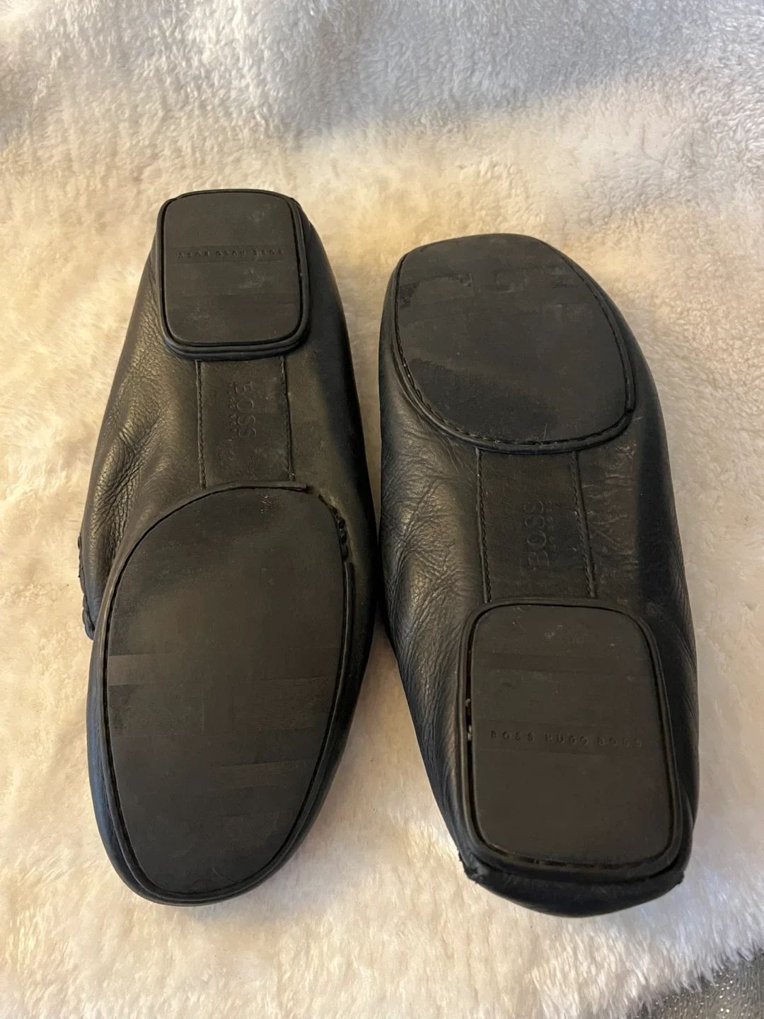 Hugo Boss Black Leather Loafers - Size 10 image indicator(8)