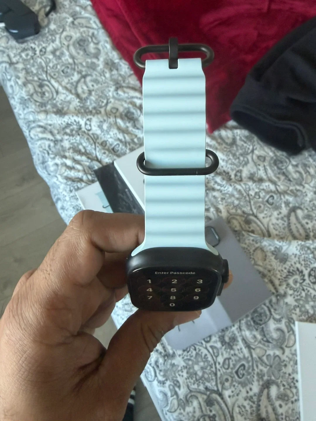 Apple Watch Ultra 2 black image indicator(7)