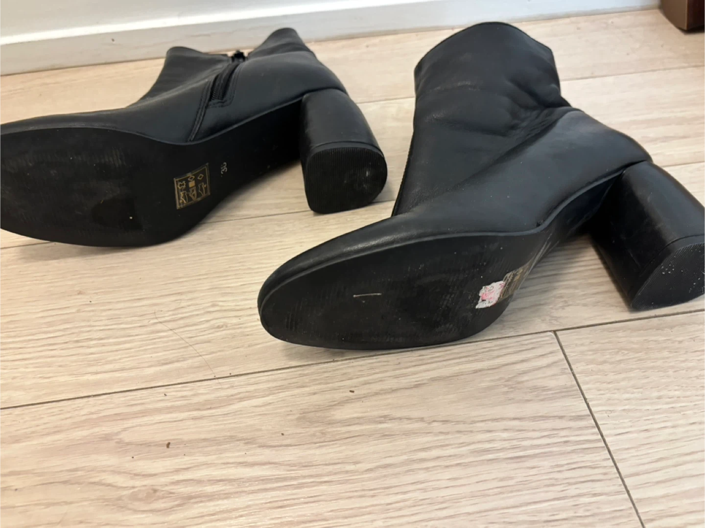 Topshop Black Ankle Boots - photo 2
