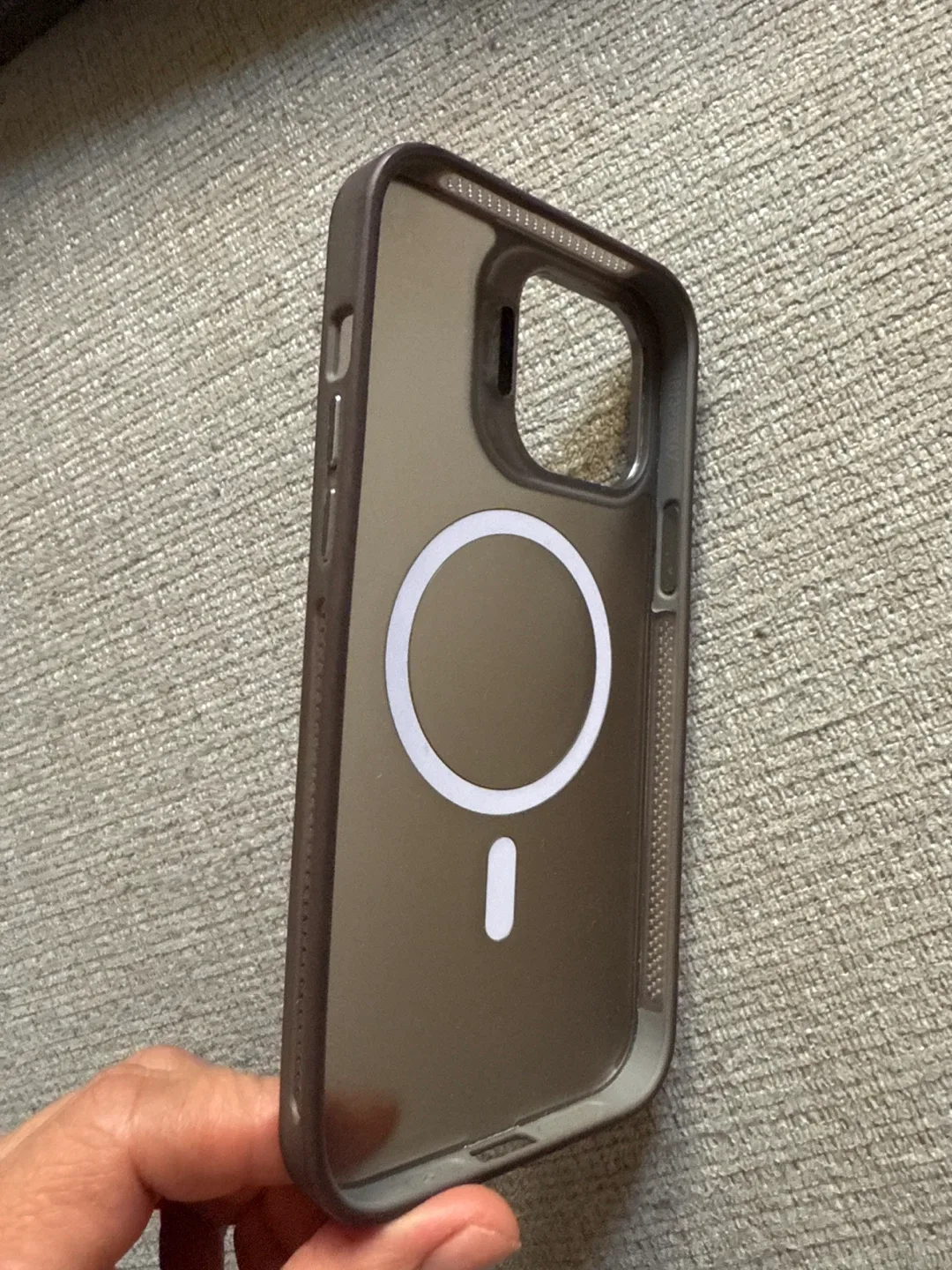 #cleanout CASE.PRO iPhone Case image indicator(2)