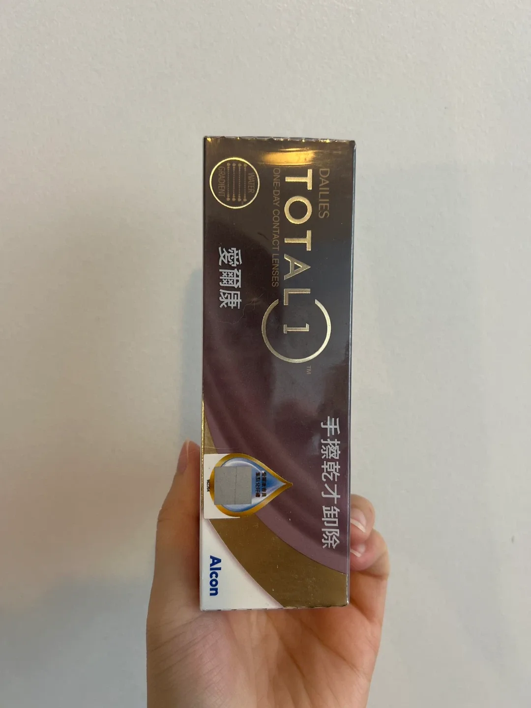 Alcon Dailies Total 1 One-Day Contact Lenses