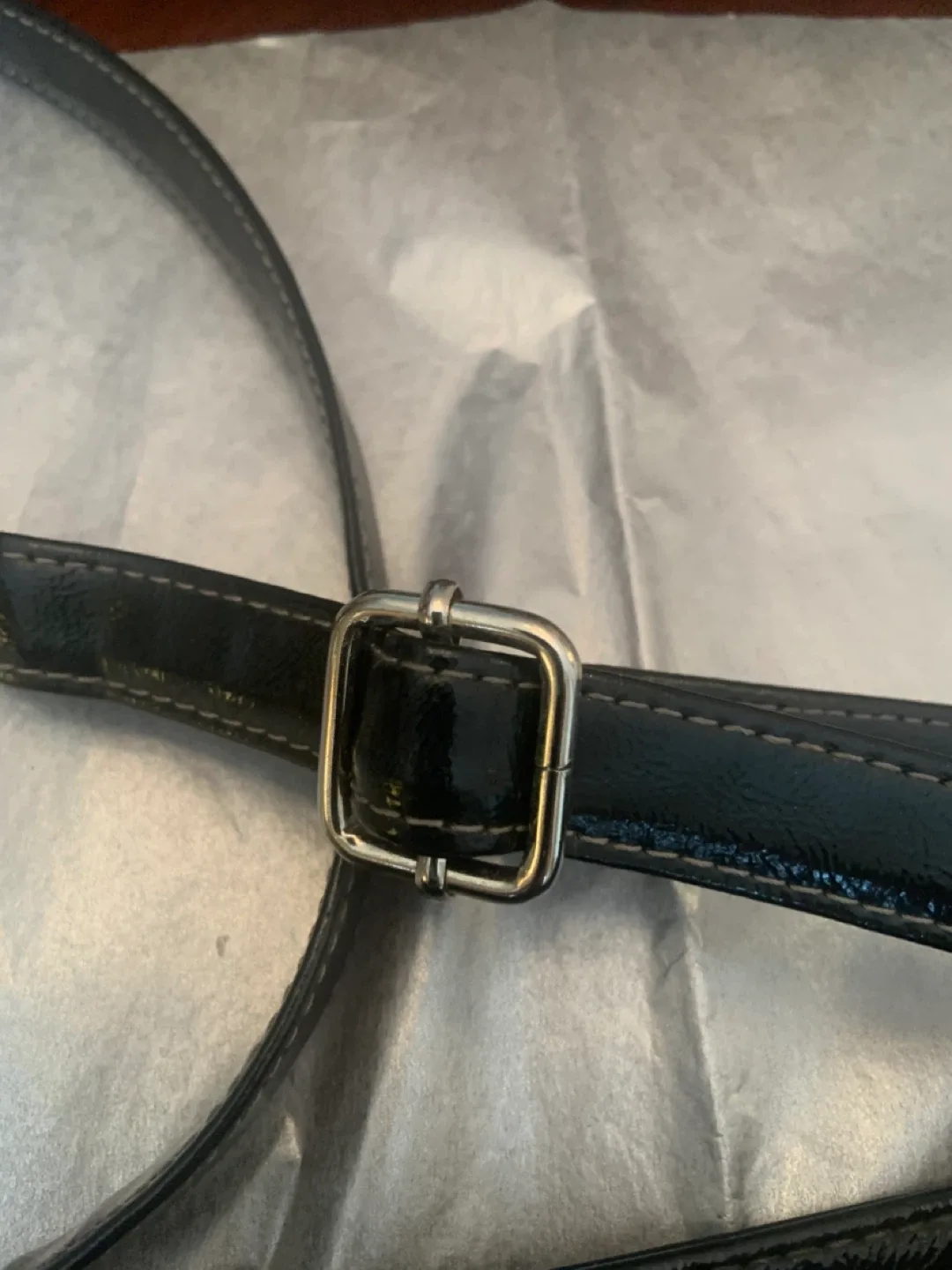 XOXO Black Patterned CROSSBODY Bag image indicator(6)