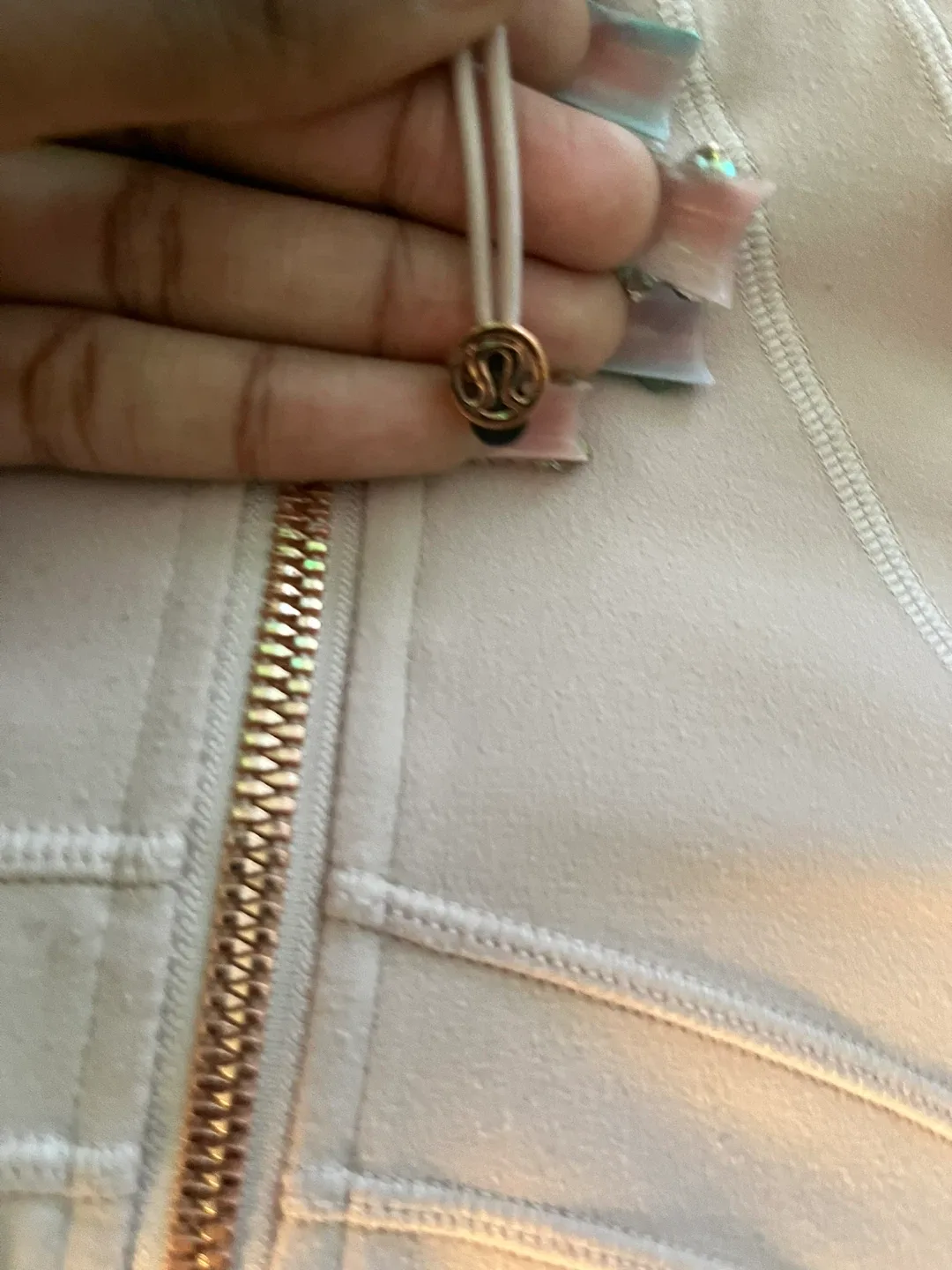 Lululemon Scuba Full Zip Hoodie - Size 2 #cleanout image indicator(2)