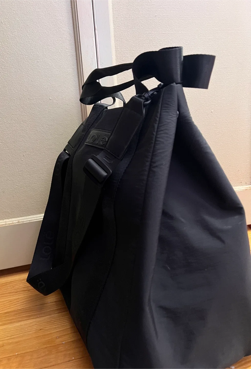 Lole Black Tote Bag image indicator(2)