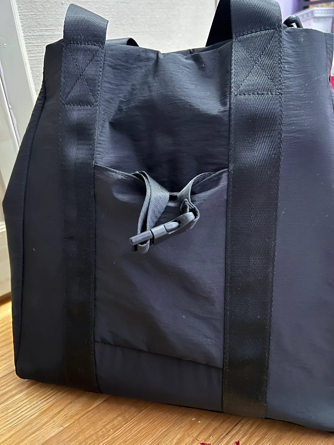 Lole Black Tote Bag image indicator(4)