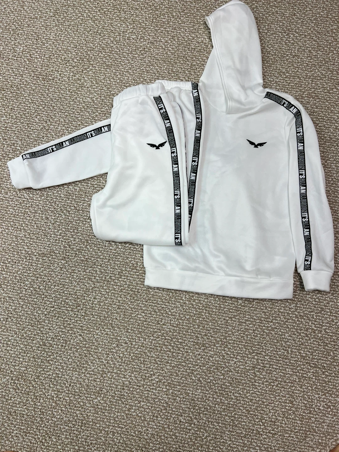 ITS AN AN White Tracksuit Set