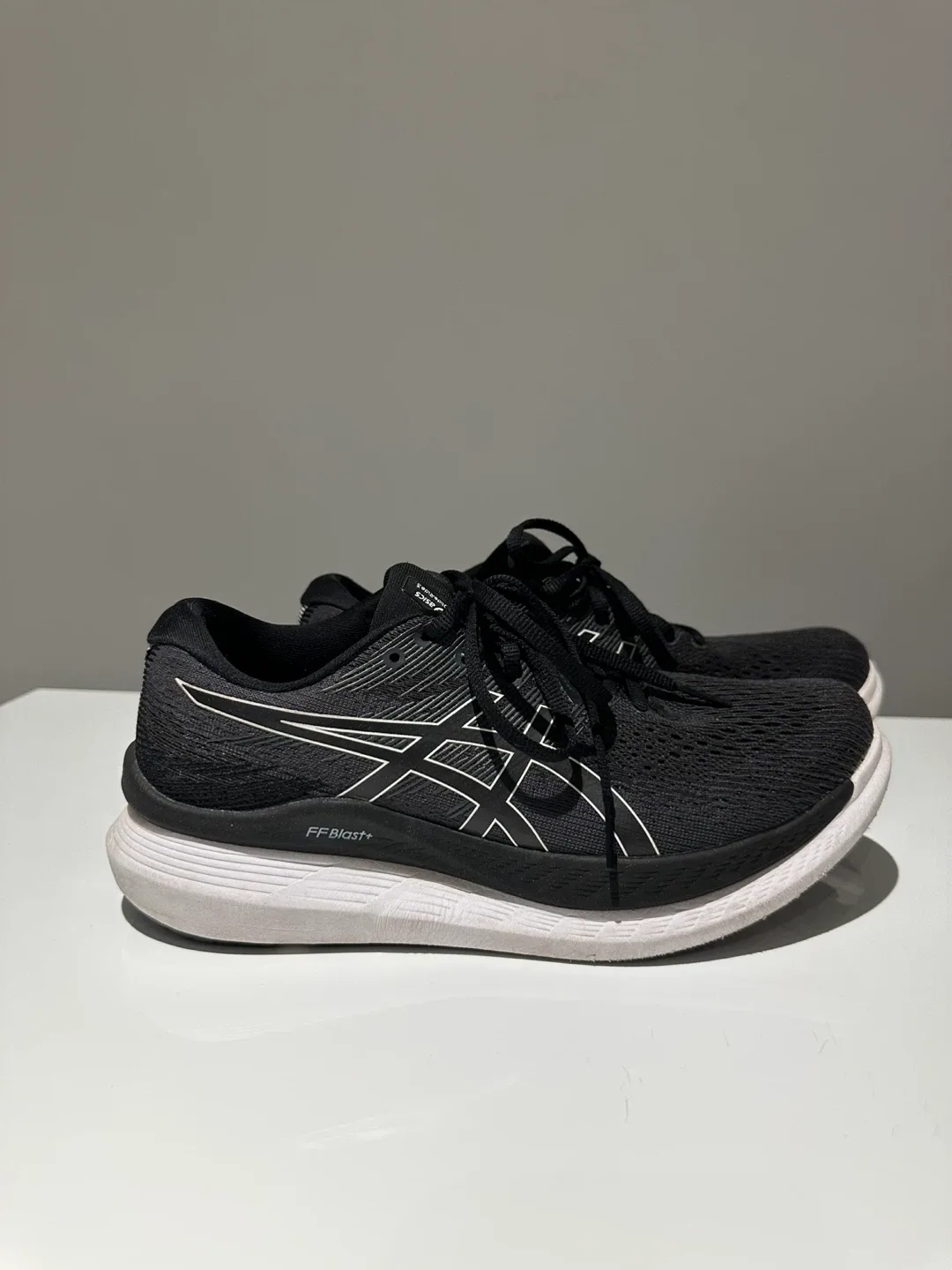 Asics Black Running Shoes - size 8US